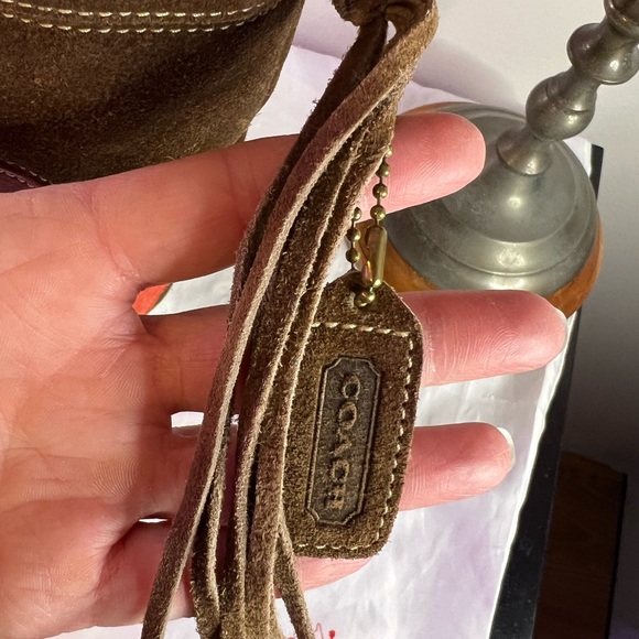 Coach Vintage Poppy For Peace Suede Tote Limited Edition - Picture 4 of 15